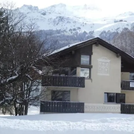 Chesa Margretta, 3 Zwg Im Obergeschoss